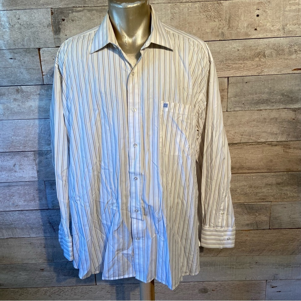 Vintage Givenchy men’s striped button up long-sleeved shirt in size 18 34-35